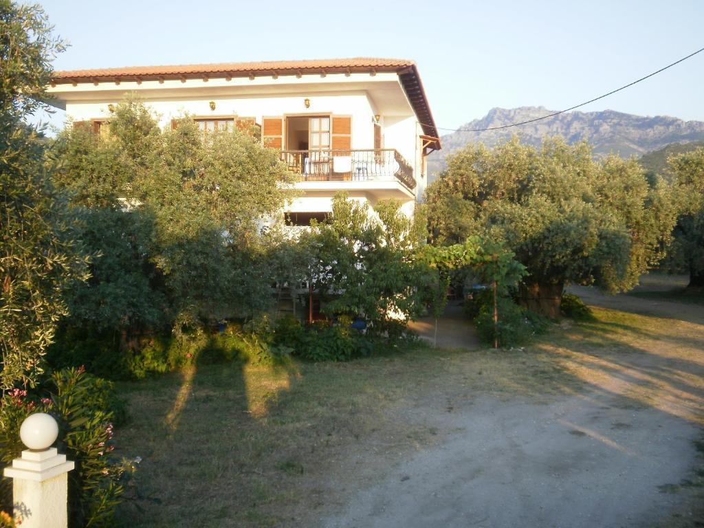 Villa Thomi Скала-Рахониу Екстериор снимка
